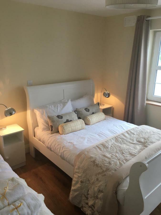 Drumhouse Guesthouse Knock  Eksteriør bilde