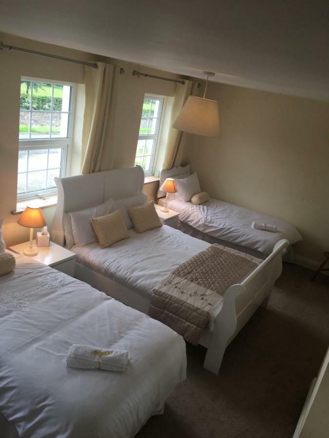 Drumhouse Guesthouse Knock  Eksteriør bilde