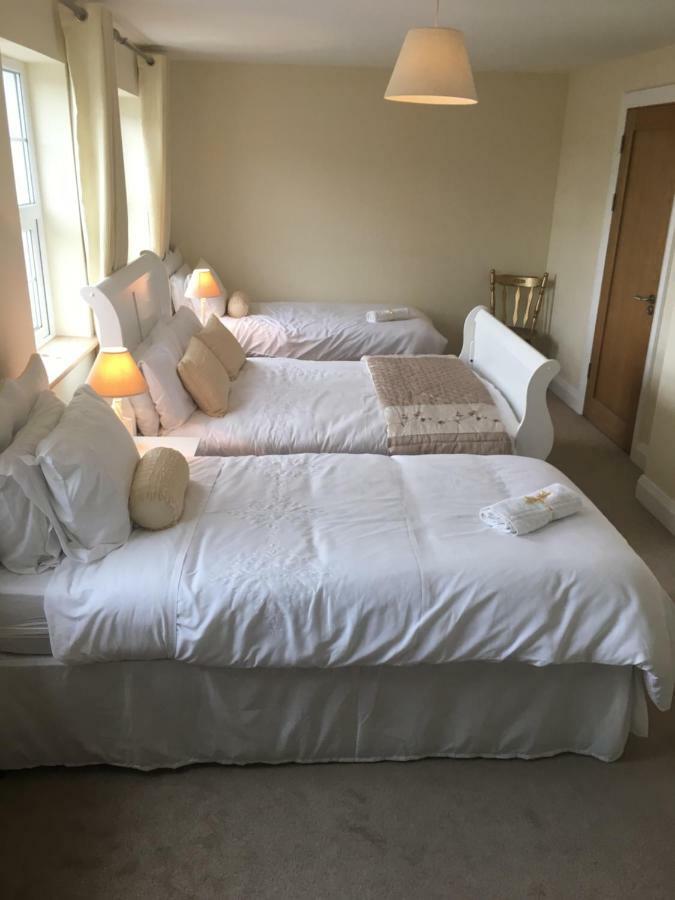 Drumhouse Guesthouse Knock  Eksteriør bilde